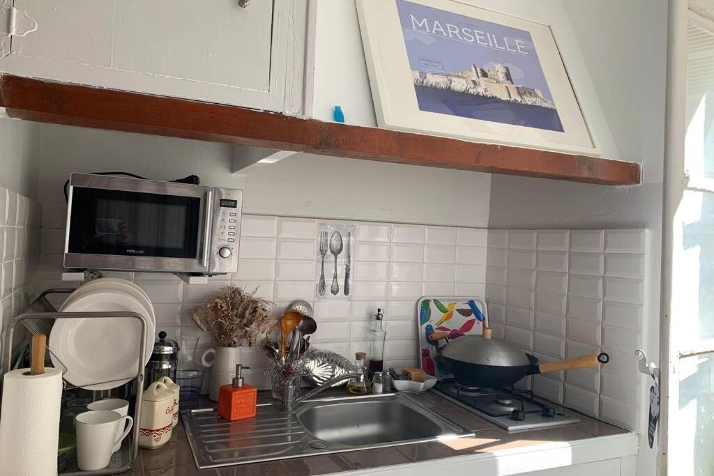Charming Studio With Patio In The Heart Of 马赛 外观 照片